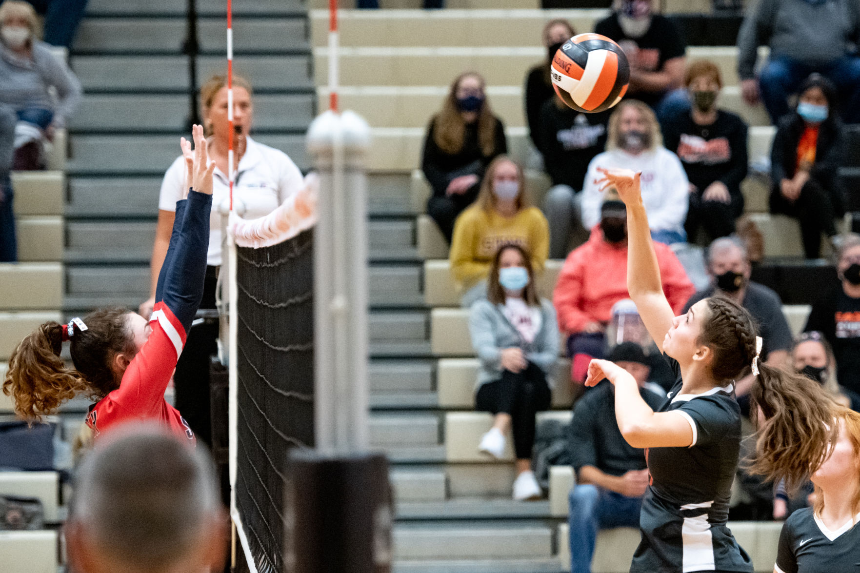 East vs North volleyball